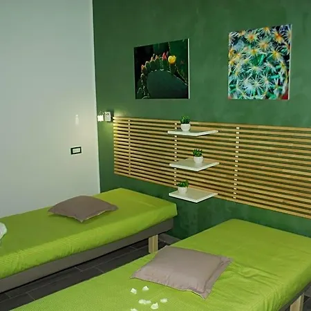 Aurora Bed & Breakfast